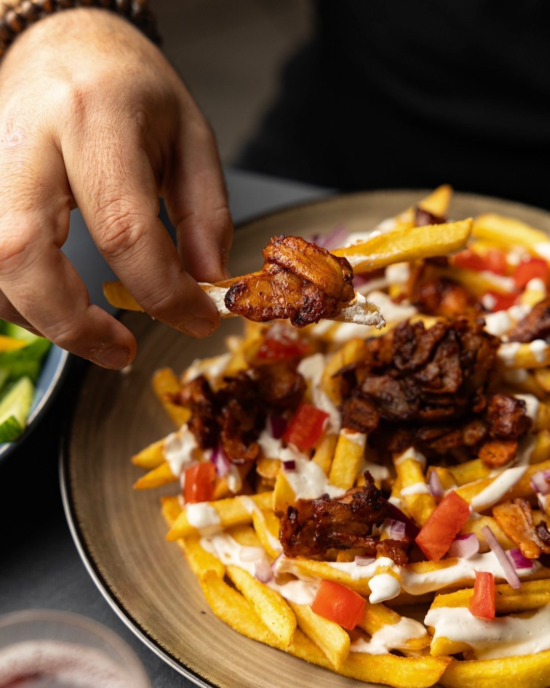 Loaded Fries mit Sauce – Wip’s Soulfood Wien 1230